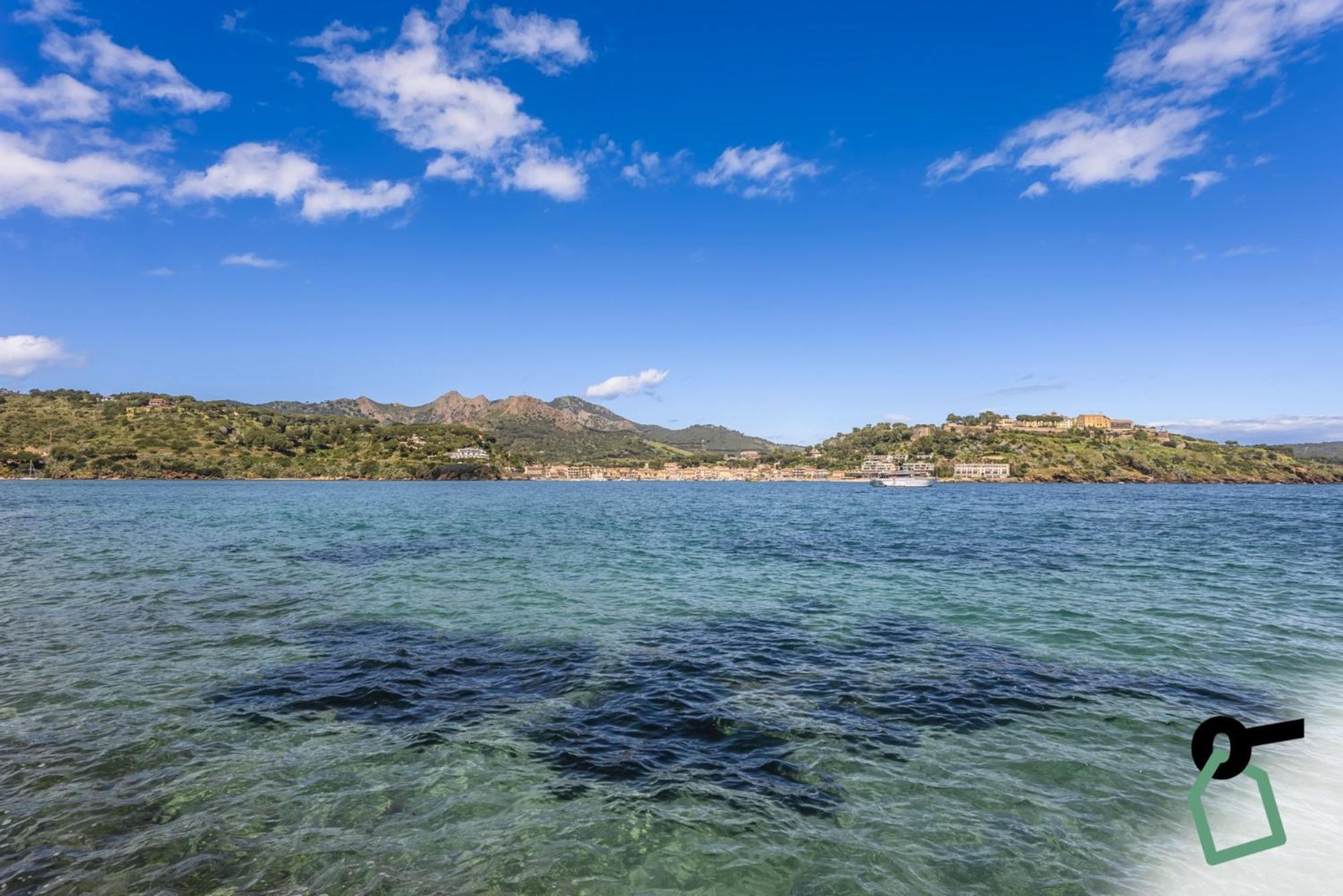 Hotiday Room Collection - Porto Azzurro Capoliveri  Exterior photo